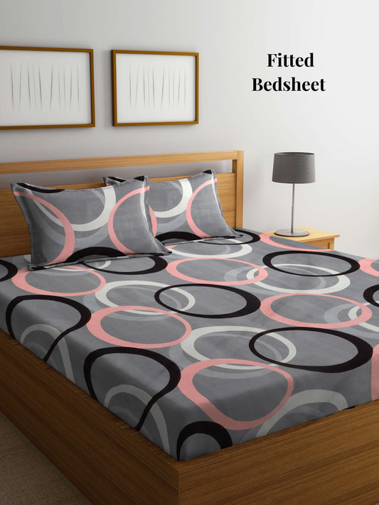 Arrabi Grey Geometric TC Cotton Blend King Size Fitted Bedsheet with 2 Pillow Covers (250 X 215 Cm)