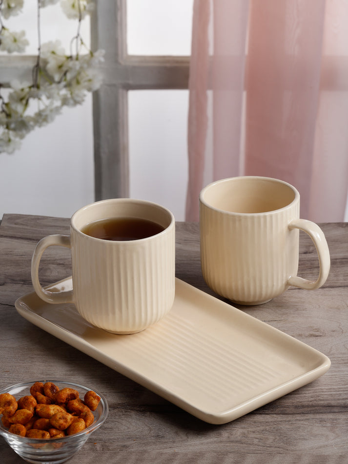 Stripped Set of 2 Ceramic Mugs With Tray