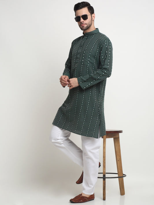 Arrabi Men Green Pure Cotton Geometric Kurta Pyjama Set with Pockets