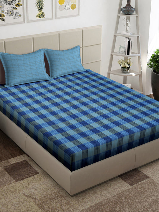 Arrabi Blue Geometric 100% Handwoven Cotton King Size Bedsheet with 2 Pillow Covers (260 x 230 cm)
