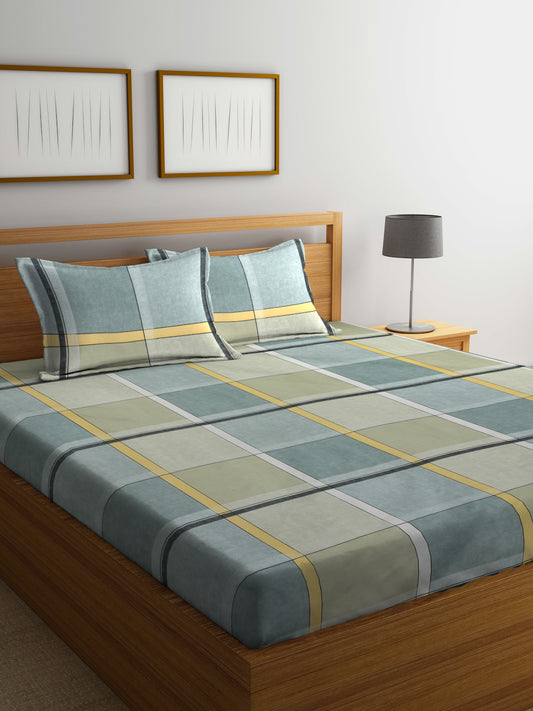 Arrabi Green Geometric TC Cotton Blend King Size Bedsheet with 2 Pillow Covers (250 X 215 cm)