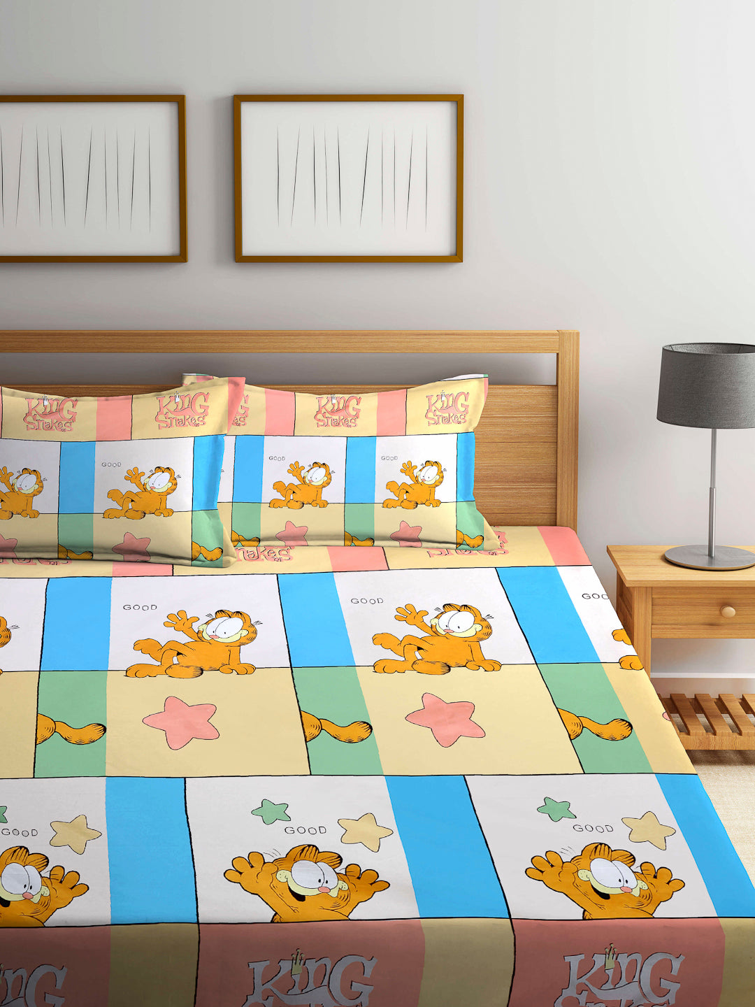 Arrabi Multi Cartoon TC Cotton Blend King Size Bookfold Bedsheet with 2 Pillow Covers (250 X 220 cm)