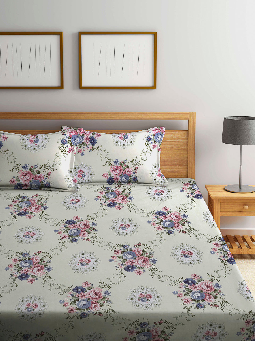 Arrabi Multi Floral TC Cotton Blend King Size Bookfold Bedsheet with 2 Pillow Covers (250 X 220 cm)