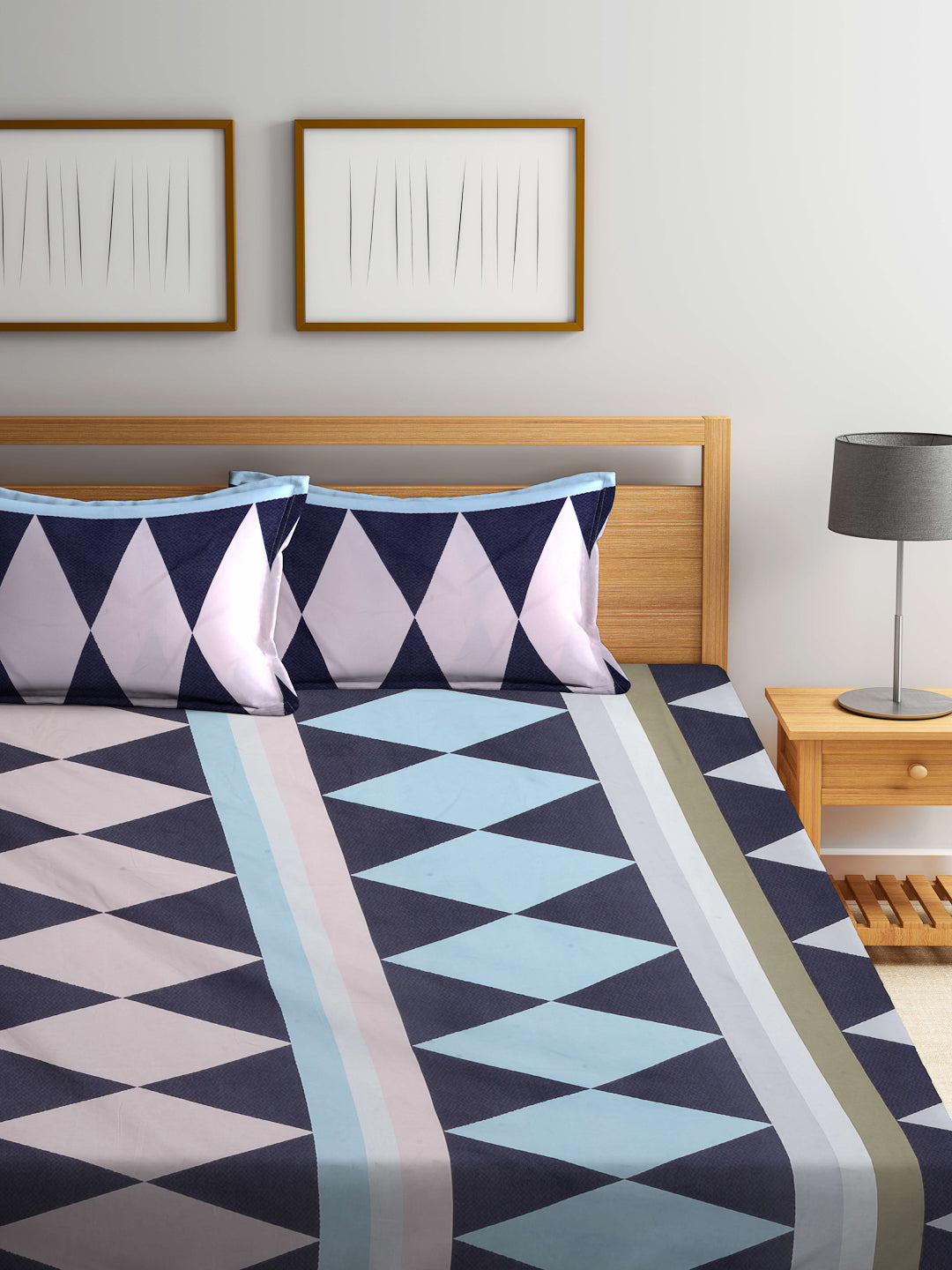 Arrabi Multi Geometric TC Cotton Blend King Size Bookfold Bedsheet with 2 Pillow Covers (250 X 215 cm)