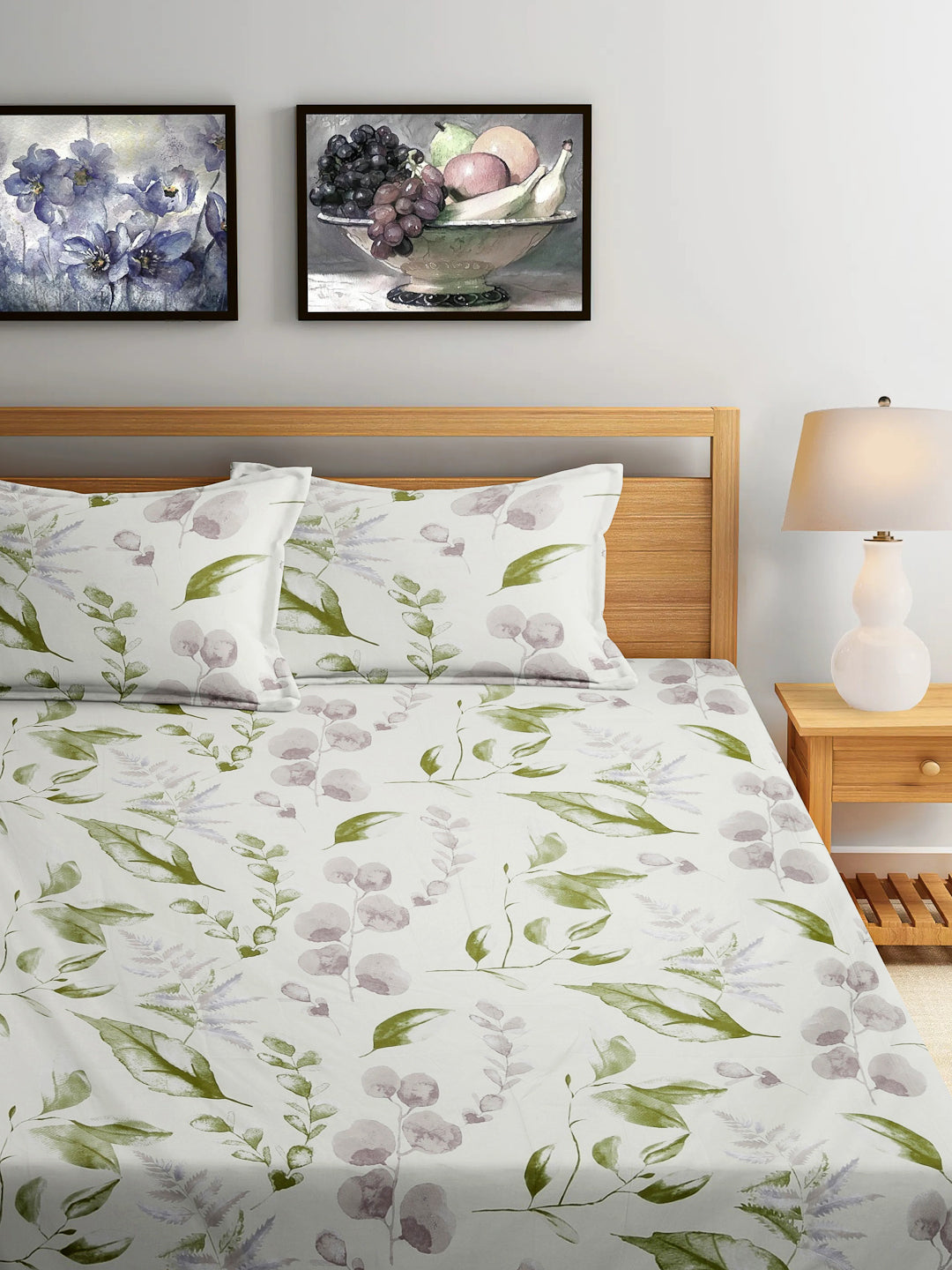 Arrabi Cream Floral TC Cotton Blend King Size Fitted Bedsheet with 2 Pillow Covers (250 X 215 Cm)