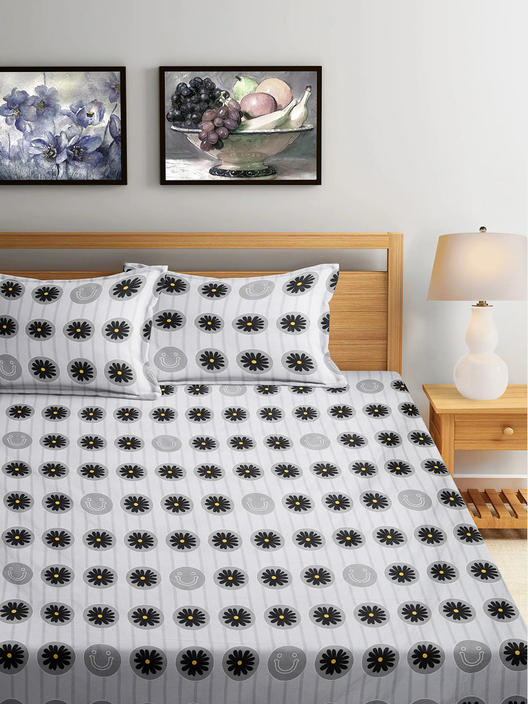 Arrabi Grey Floral TC Cotton Blend Super King Size Fitted Bedsheet with 2 Pillow Covers (270 X 260 Cm)