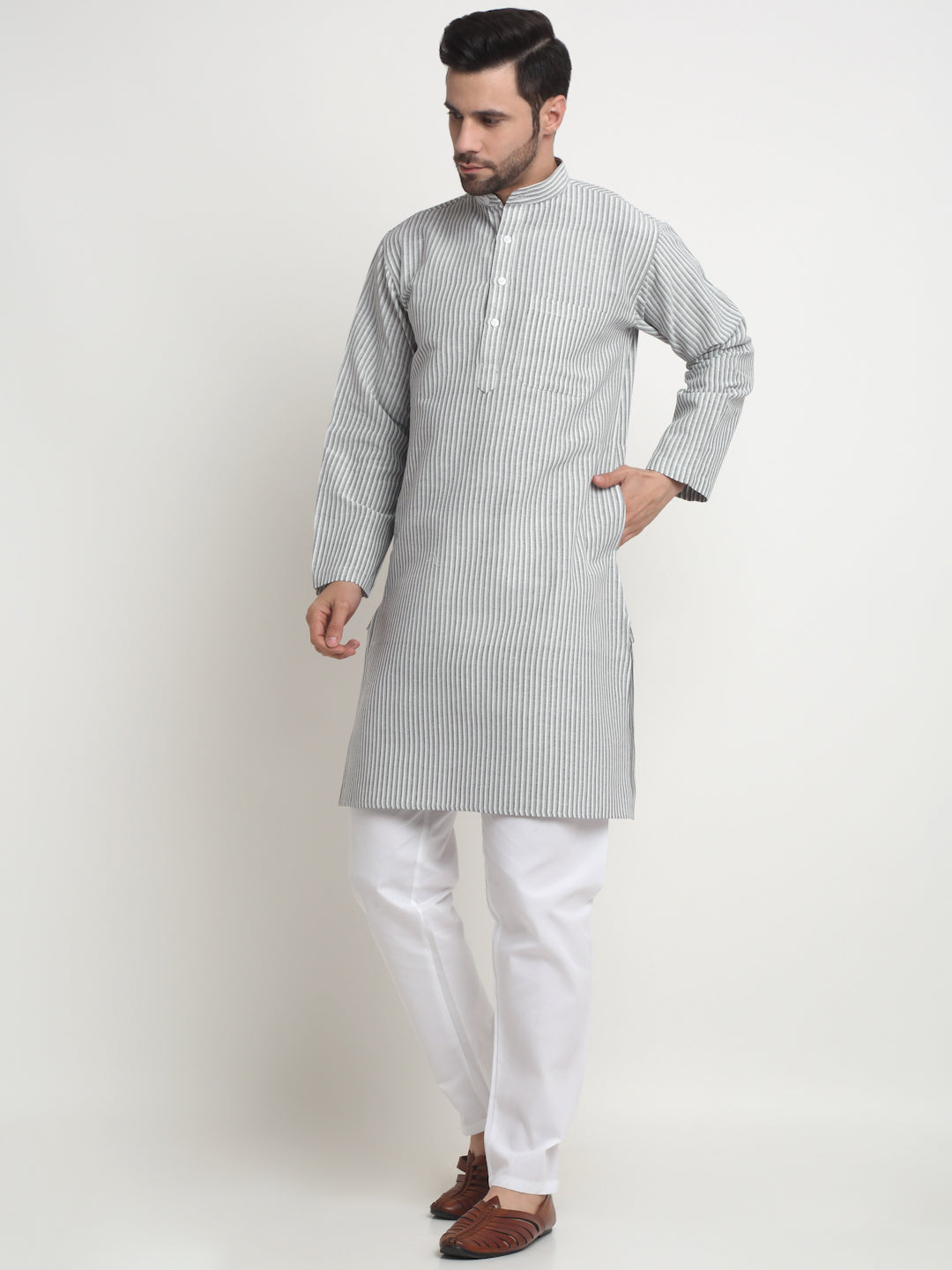 Arrabi Men Grey Pure Cotton Striped Kurta Pyjama Set with Pockets