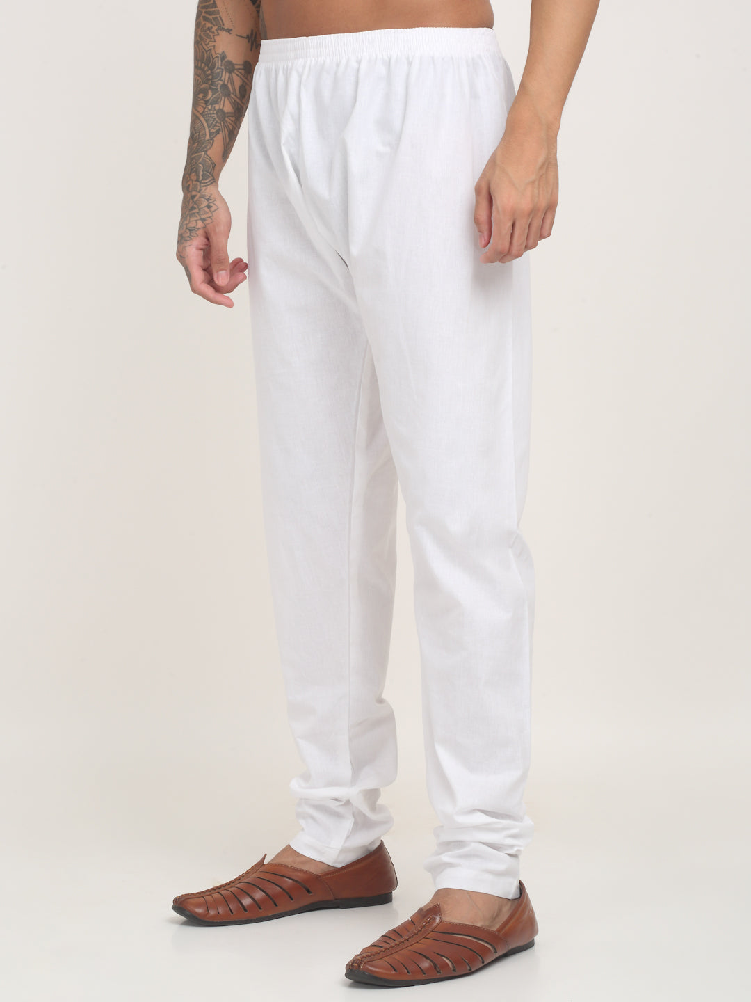 Arrabi Men White Cotton Solid Churidar Pyjama