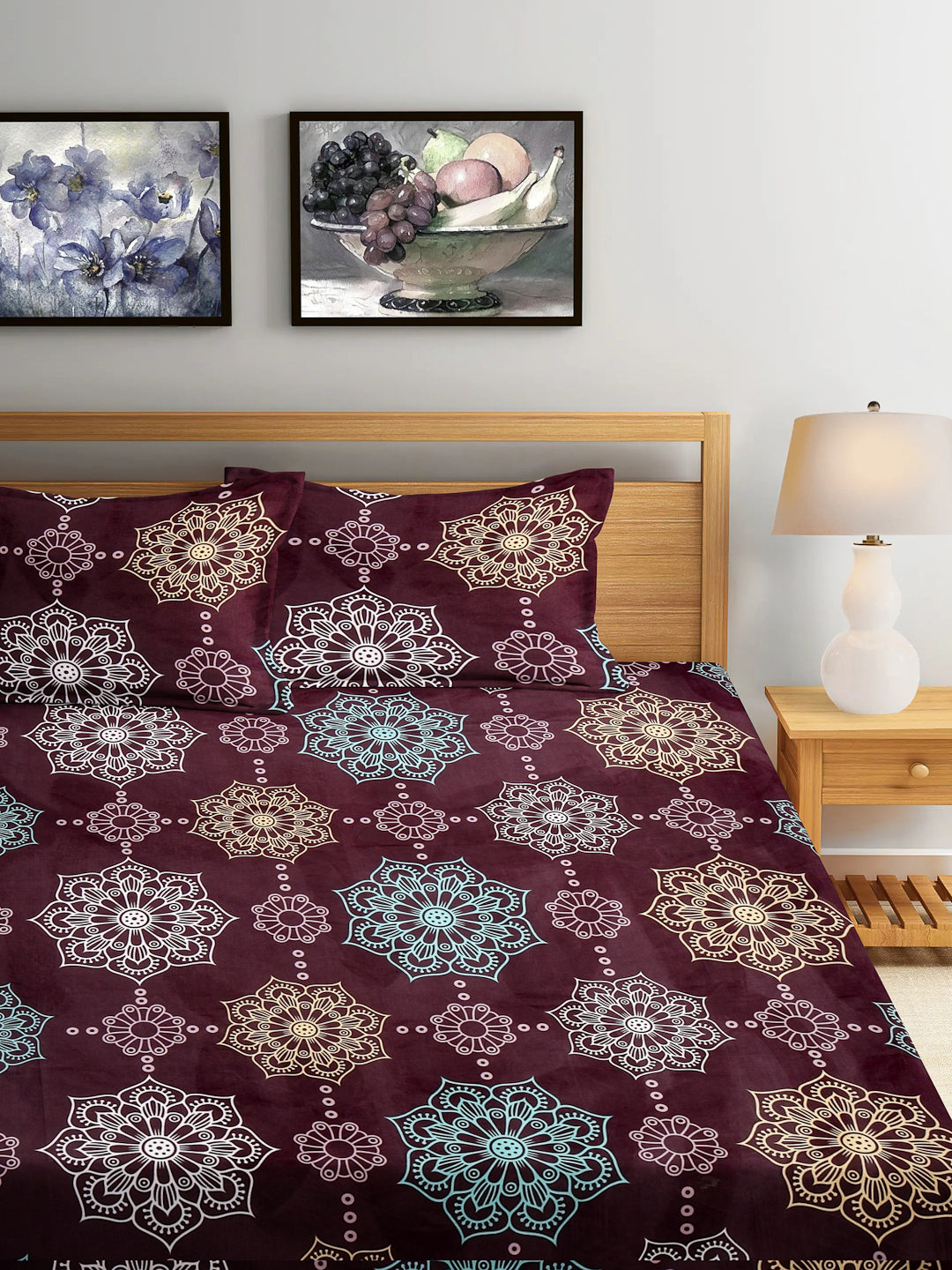 Arrabi Violet Floral TC Cotton Blend King Size Fitted Bedsheet with 2 Pillow Covers (250 X 215 Cm)