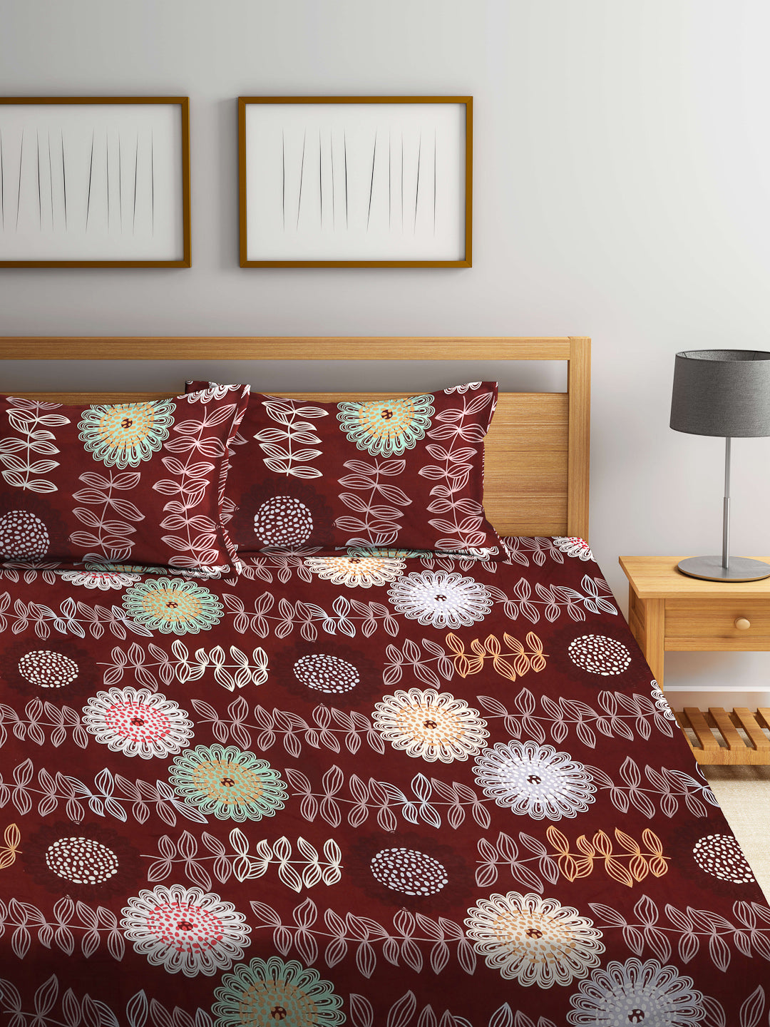 Arrabi Brown Floral TC Cotton Blend Super King Size Bookfold Bedsheet with 2 Pillow Covers (270 X 260 cm)