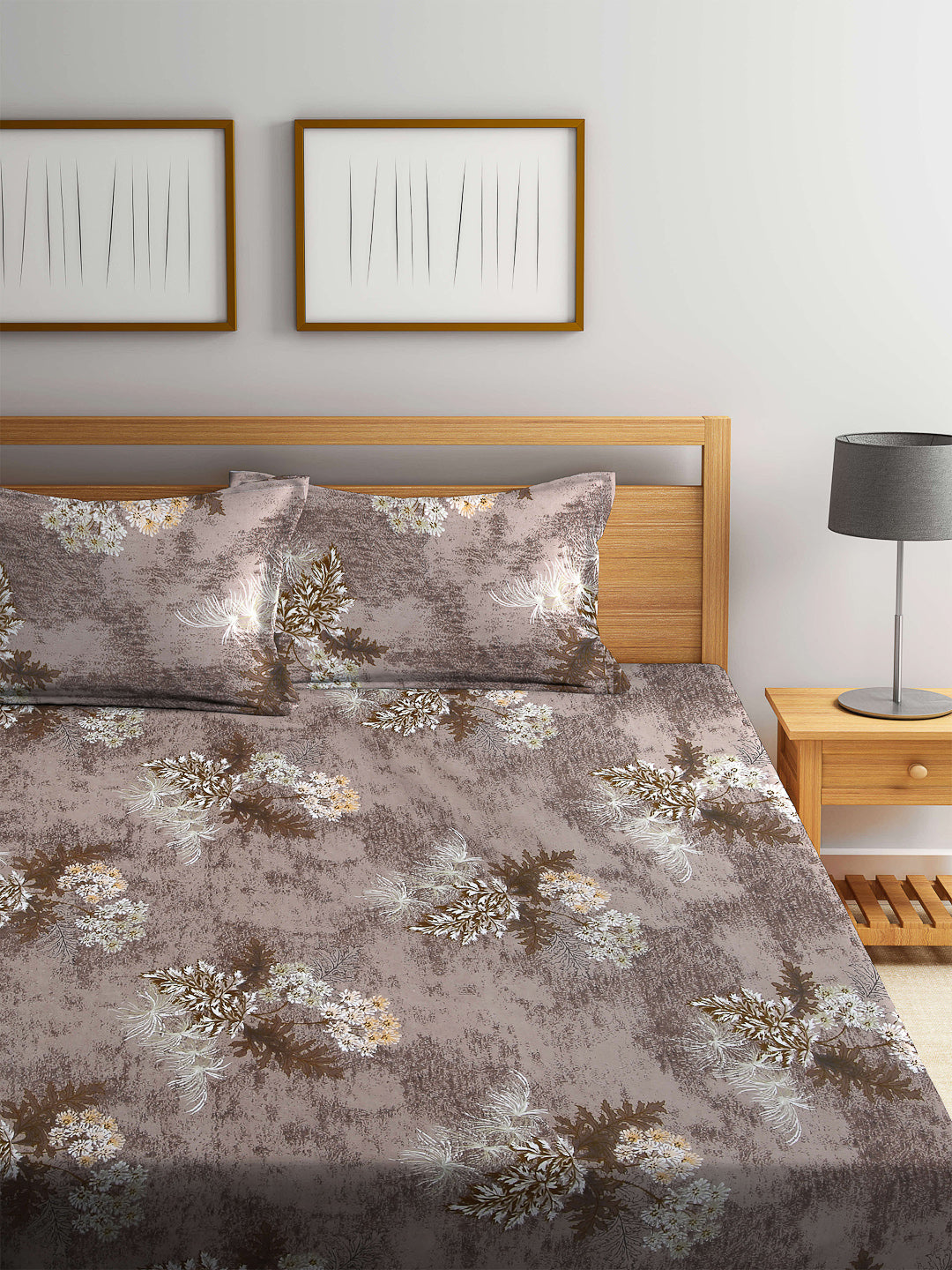 Arrabi Brown Floral TC Cotton Blend King Size Bookfold Bedsheet with 2 Pillow Covers (250 X 220 cm)