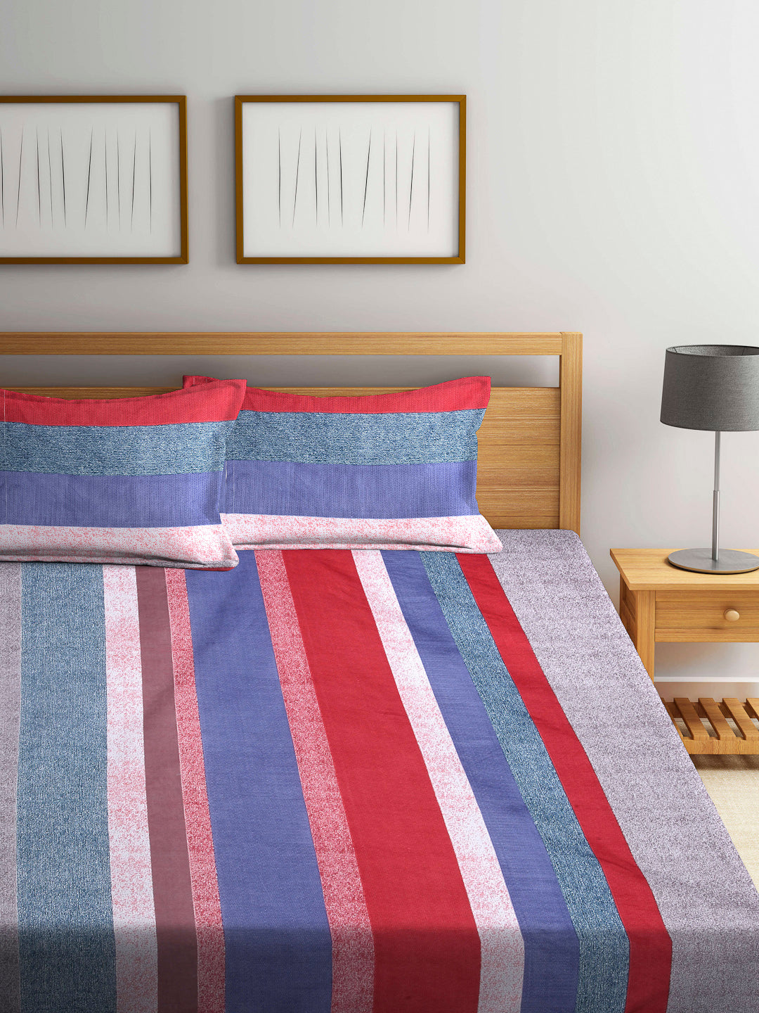 Arrabi Multi Geometric TC Cotton Blend Super King Size Fitted Bedsheet with 2 Pillow Covers (270 X 260 Cm)