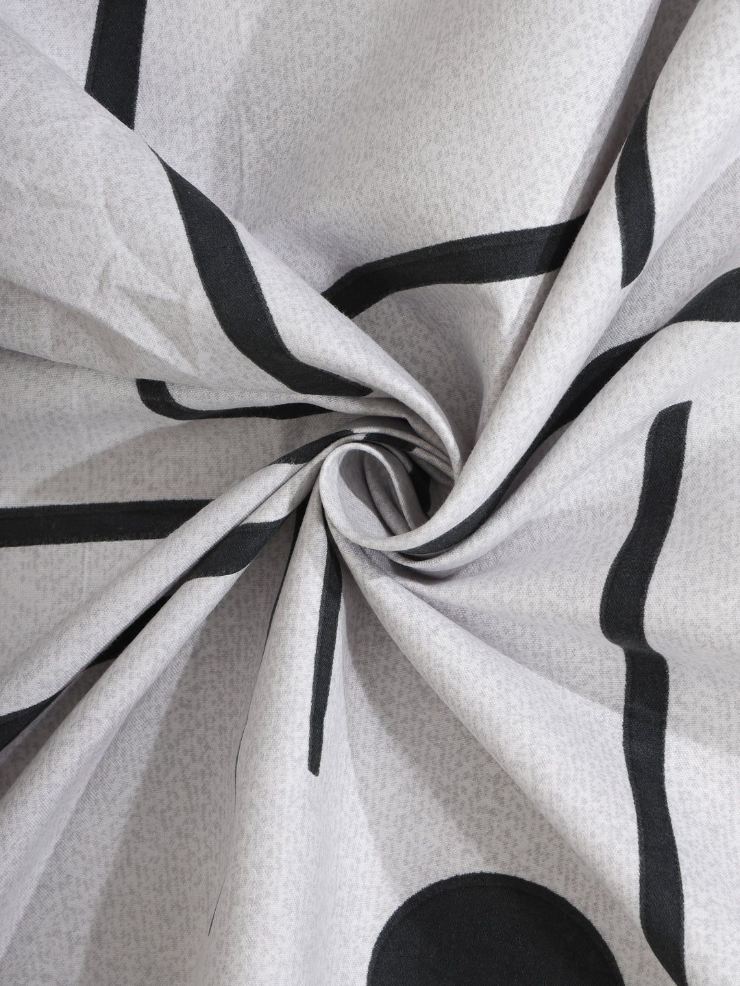 Arrabi Grey Geometric Cotton Blend 6 SEATER Table Cover (180 x 130 cm)