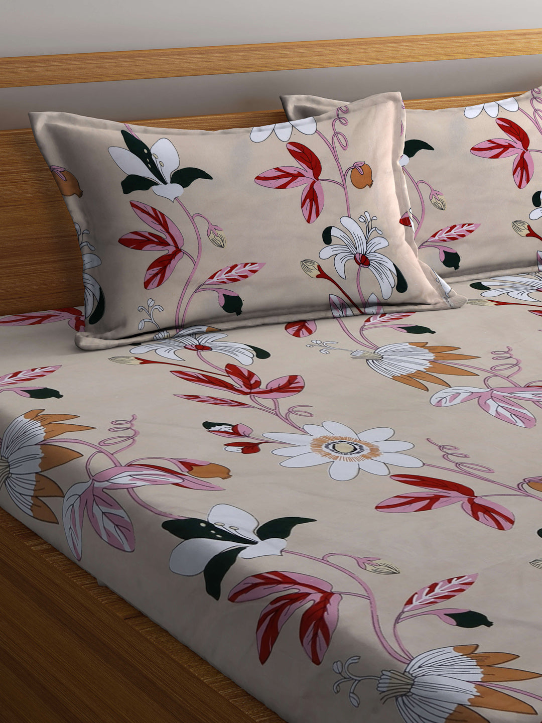 Arrabi Brown Floral TC Cotton Blend King Size Bookfold Bedsheet with 2 Pillow Covers (250 X 215 cm)