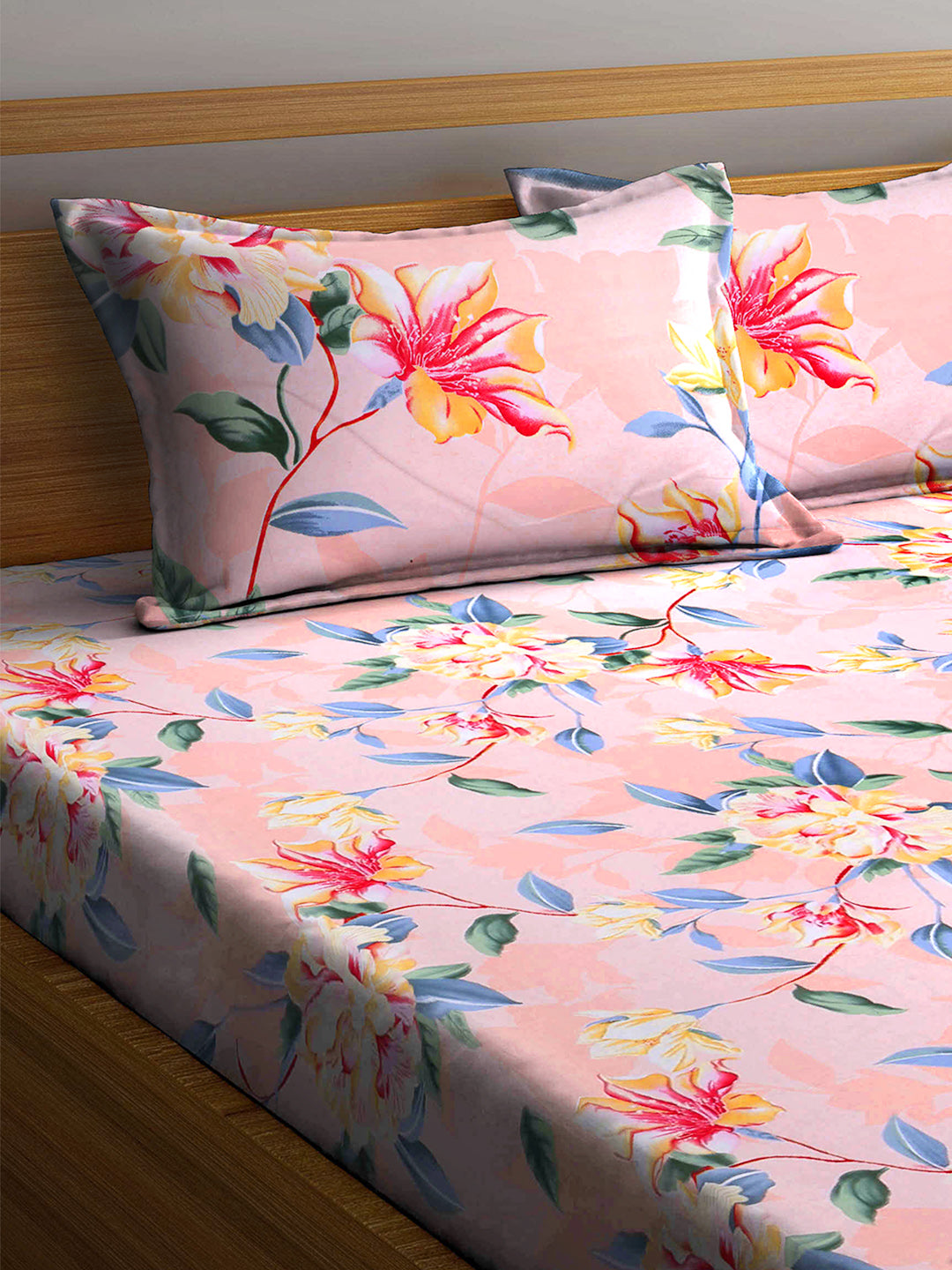 Arrabi Peach Floral TC Cotton Blend King Size Bookfold Bedsheet with 2 Pillow Covers (250 X 220 cm)