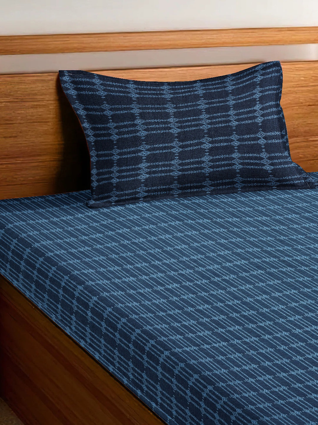 Arrabi Blue Geometric Handwoven Cotton Single Size Bedsheet with 1 Pillow Cover (225 x 150 cm)