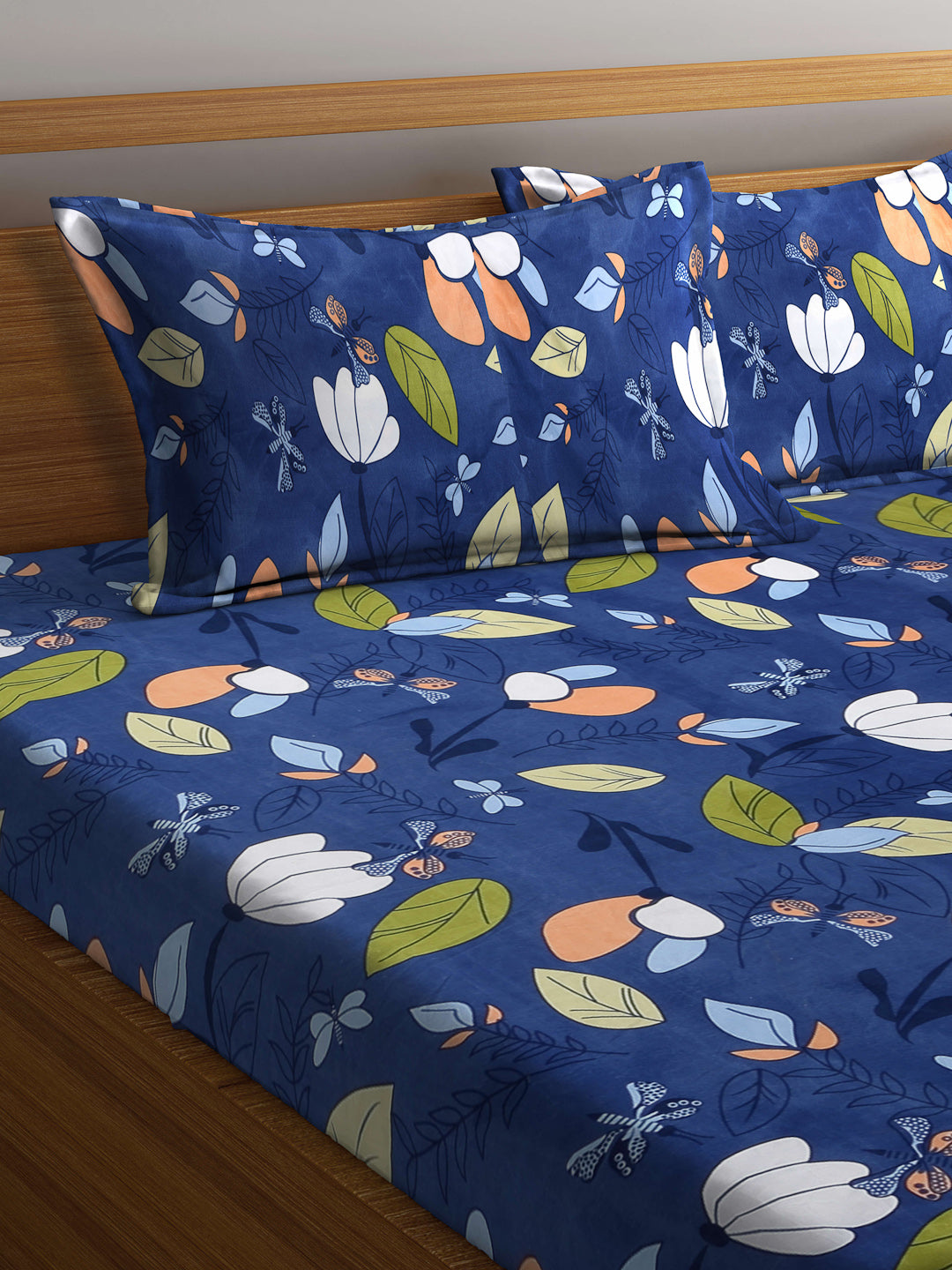 Arrabi Blue Leaf TC Cotton Blend Super King Size Bookfold Bedsheet with 2 Pillow Covers (270 X 260 cm)