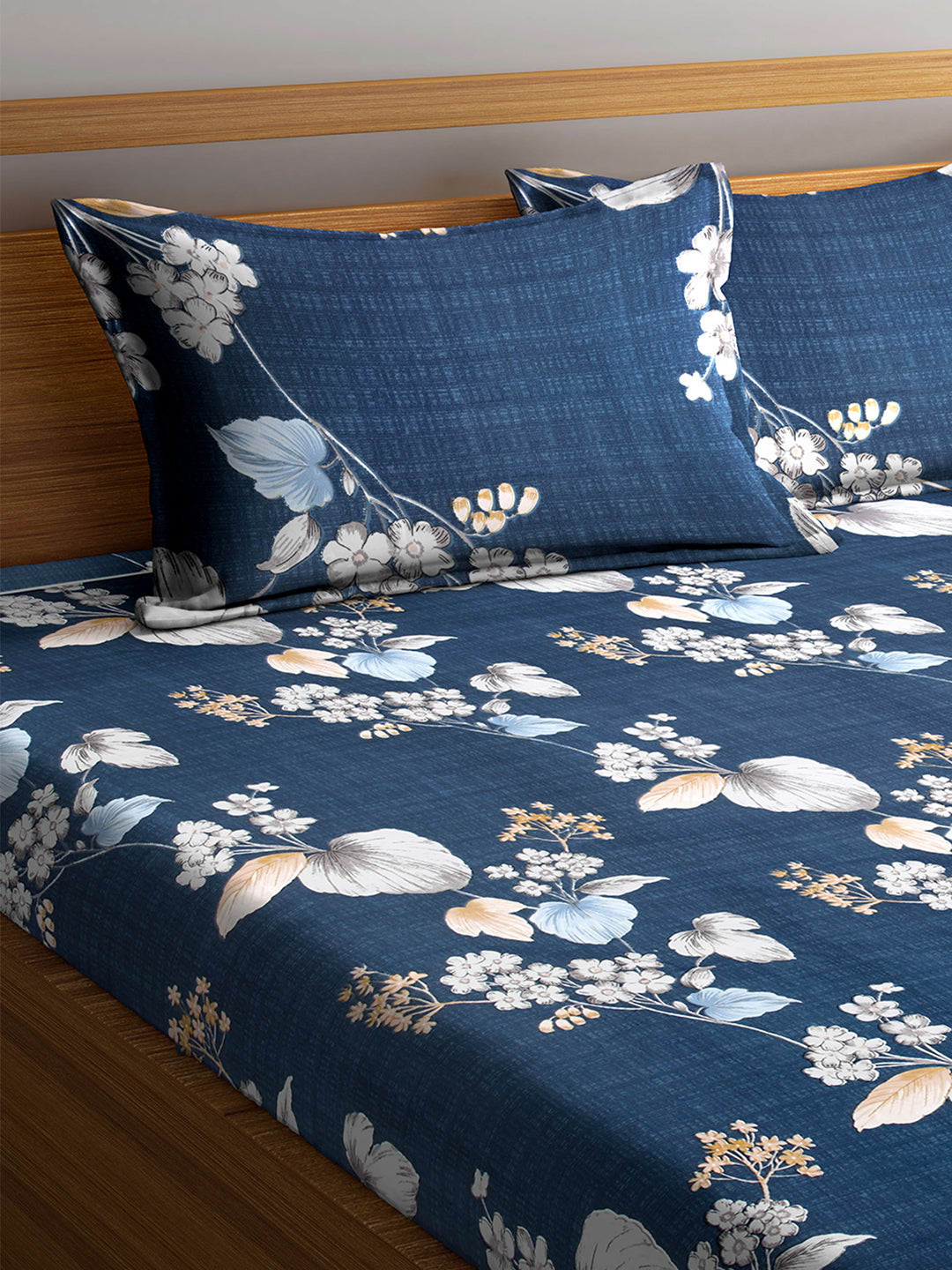 Arrabi Blue Floral TC Cotton Blend Super King Size Bookfold Bedsheet with 2 Pillow Covers (270 X 260 cm)