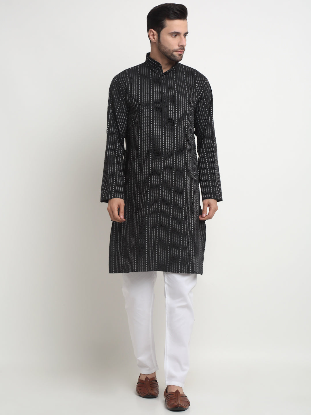 Arrabi Men Indian Fashion Black Pure Cotton Geometric Straight Kurta