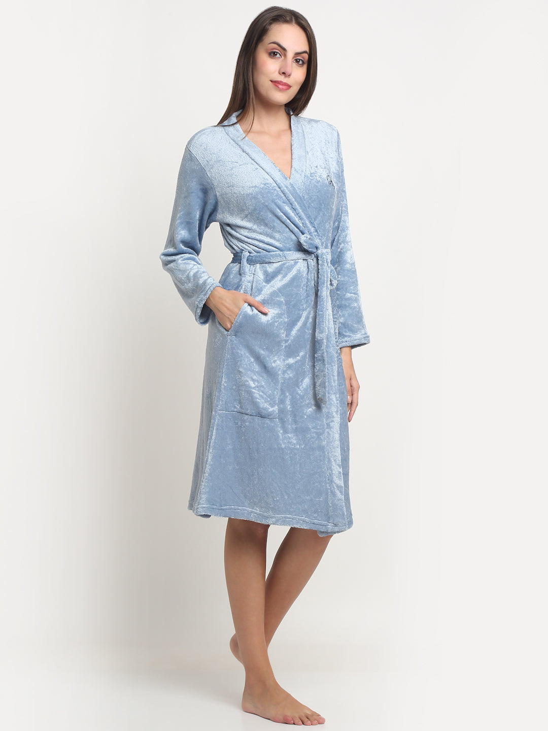 Arrabi Women Blue Warm Woolen Solid Bath Robe With Pockets