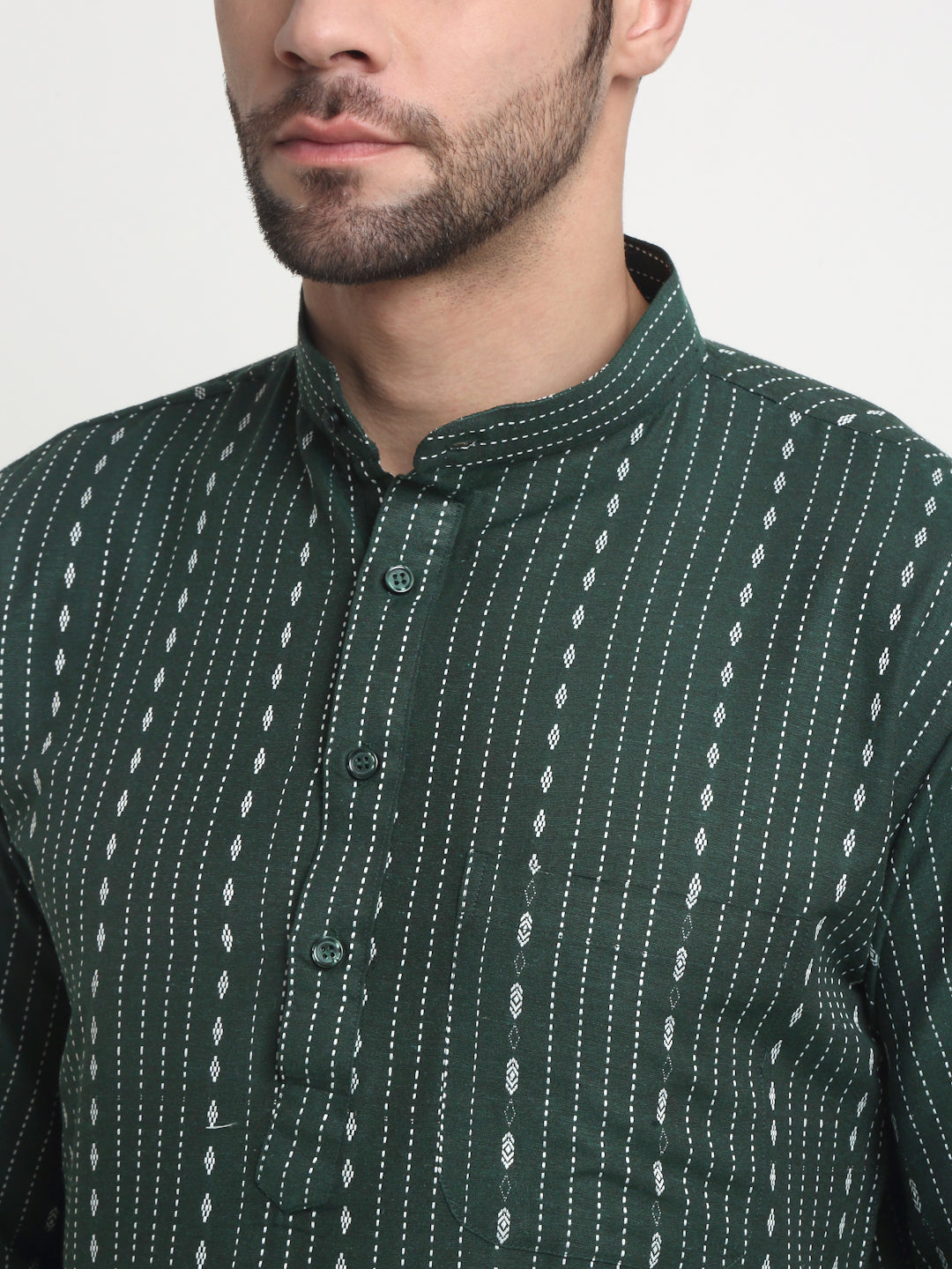 Arrabi Men Green Pure Cotton Geometric Kurta with Churidar Pyjama