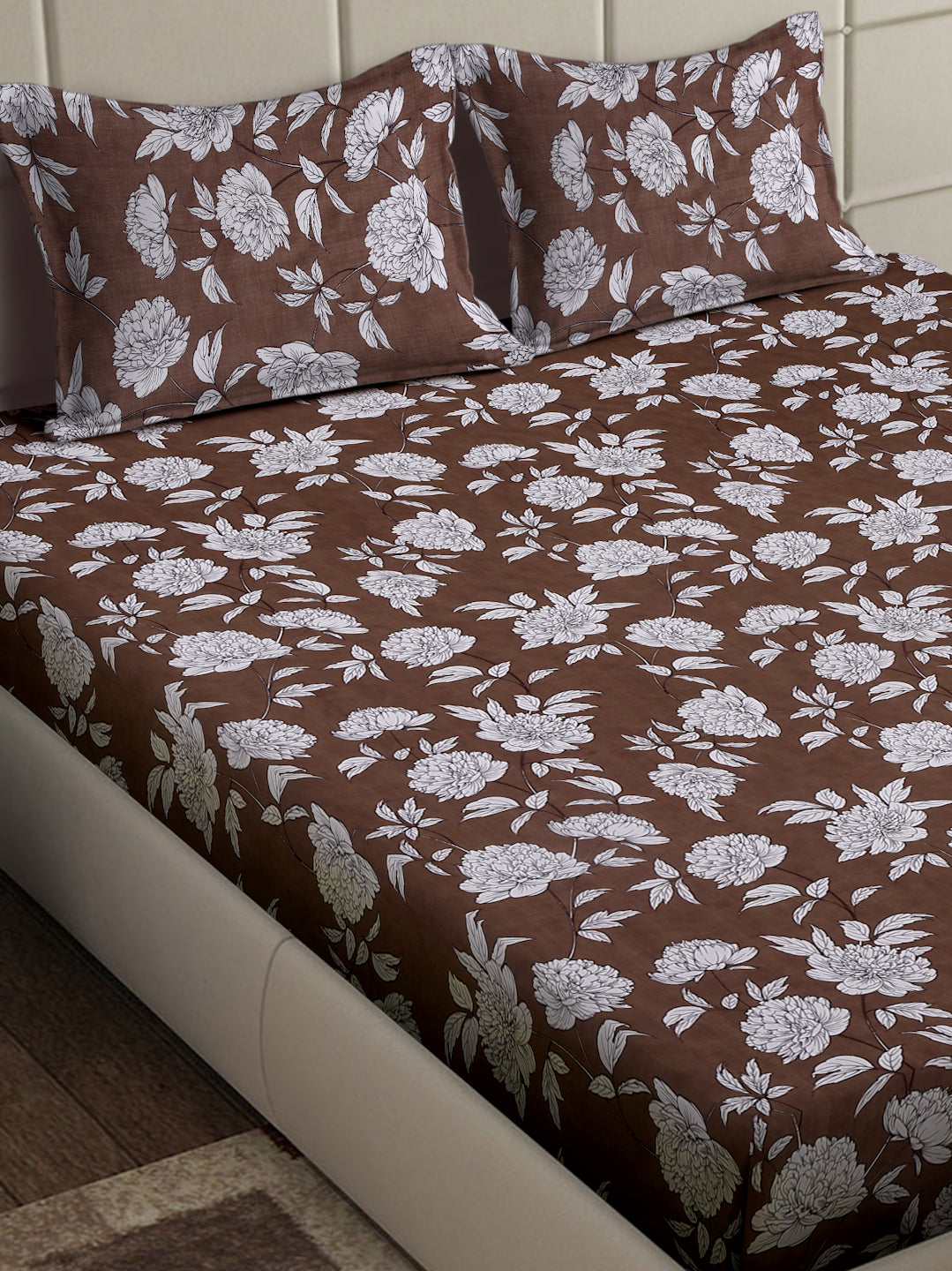 Arrabi Brown Floral TC Cotton Blend King Size Bedsheet with 2 Pillow Covers (250 x 215 cm)