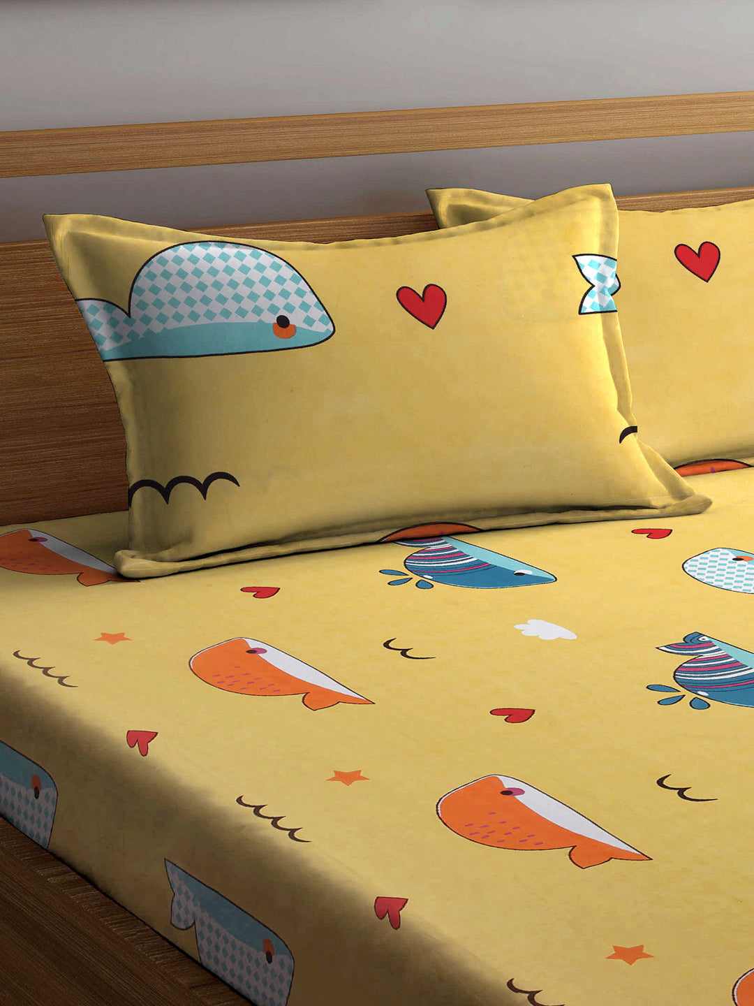 Arrabi Yellow Cartoon TC Cotton Blend King Size Fitted Bedsheet with 2 Pillow Covers (250 x 220 cm)