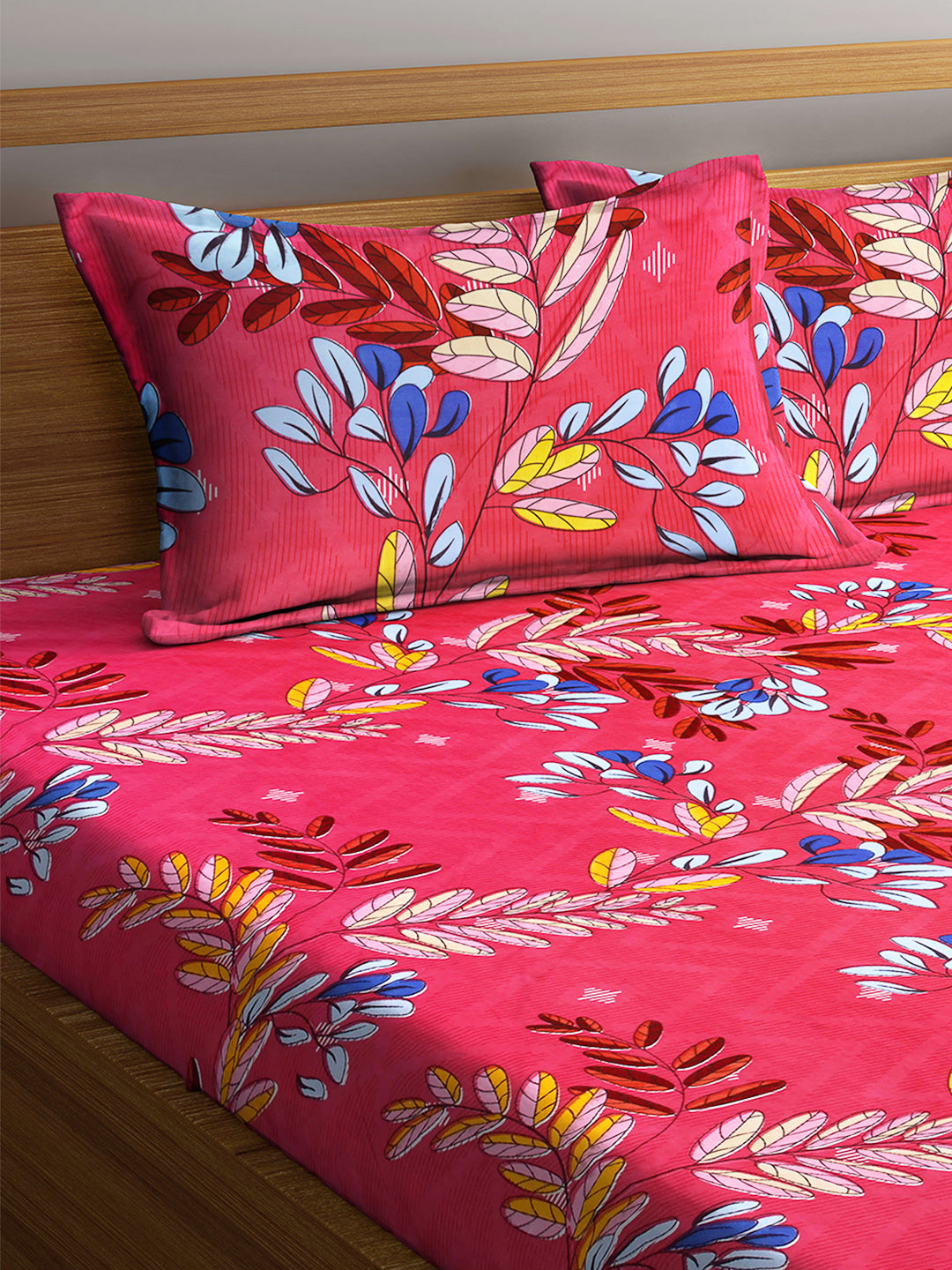 Arrabi Pink Leaf TC Cotton Blend King Size Fitted Bedsheet with 2 Pillow Covers (250 X 215 Cm)