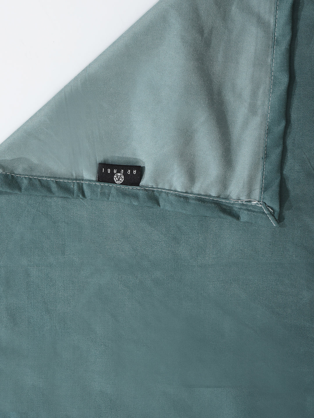 Arrabi Multi Stripes TC Cotton Blend Super King Size Bedsheet with 2 Pillow Covers (270 x 260 cm)