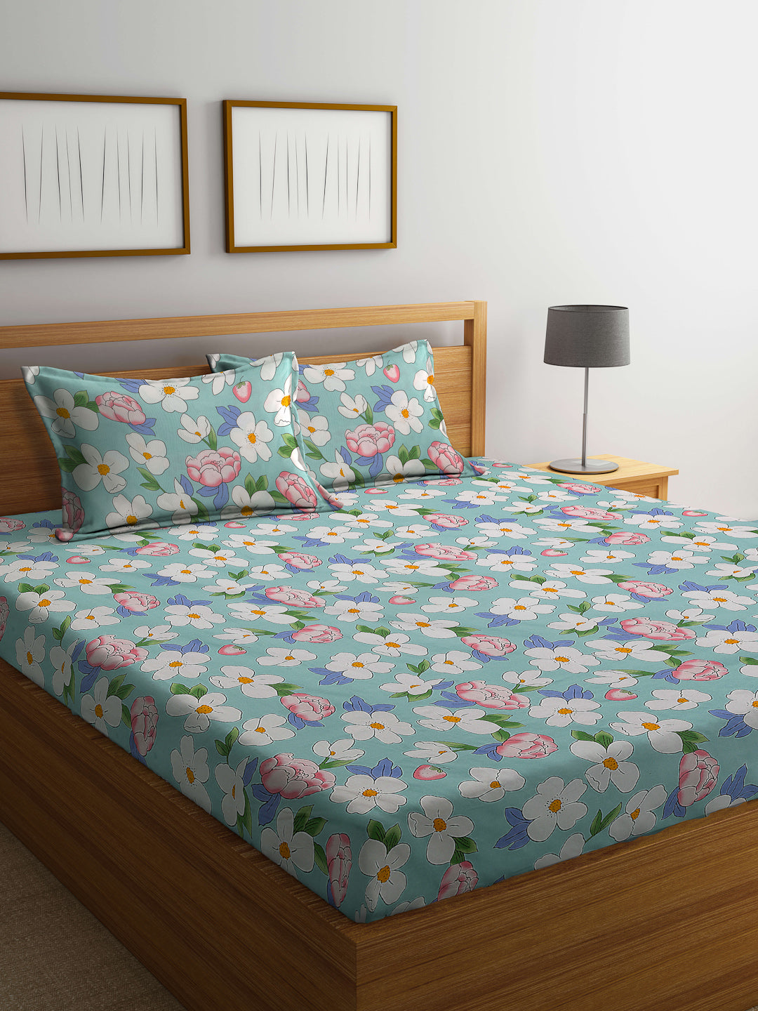 Arrabi Blue Floral TC Cotton Blend King Size Bedsheet with 2 Pillow Covers (250 X 215 cm)