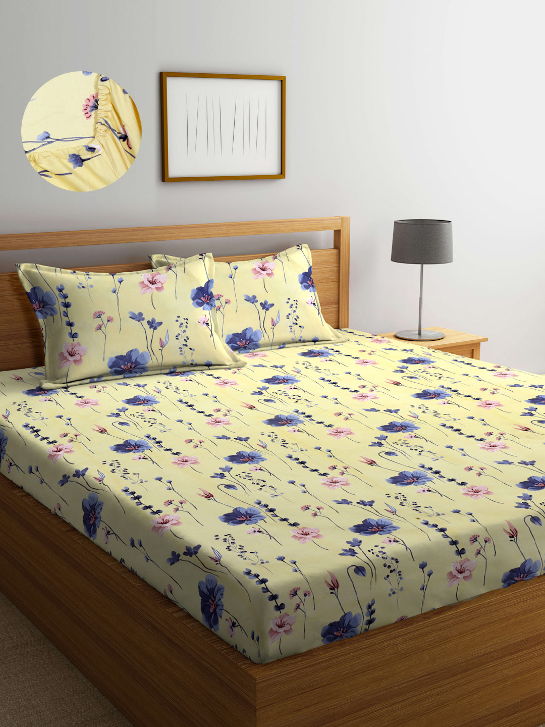 Arrabi Yellow Floral TC Cotton Blend Super King Size Fitted Bedsheet with 2 Pillow Covers(270 X 260 Cm )