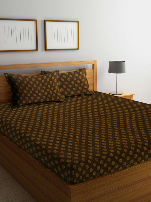 Arrabi Brown Indian Handwoven Cotton Double Size Bedsheet with 2 Pillow Cover (260 x 230 cm)