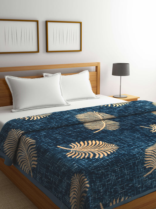 Arrabi Turquoise Leaf Wool Blend 900 GSM Full Size Double Bed Blanket (240 X 200 cm)
