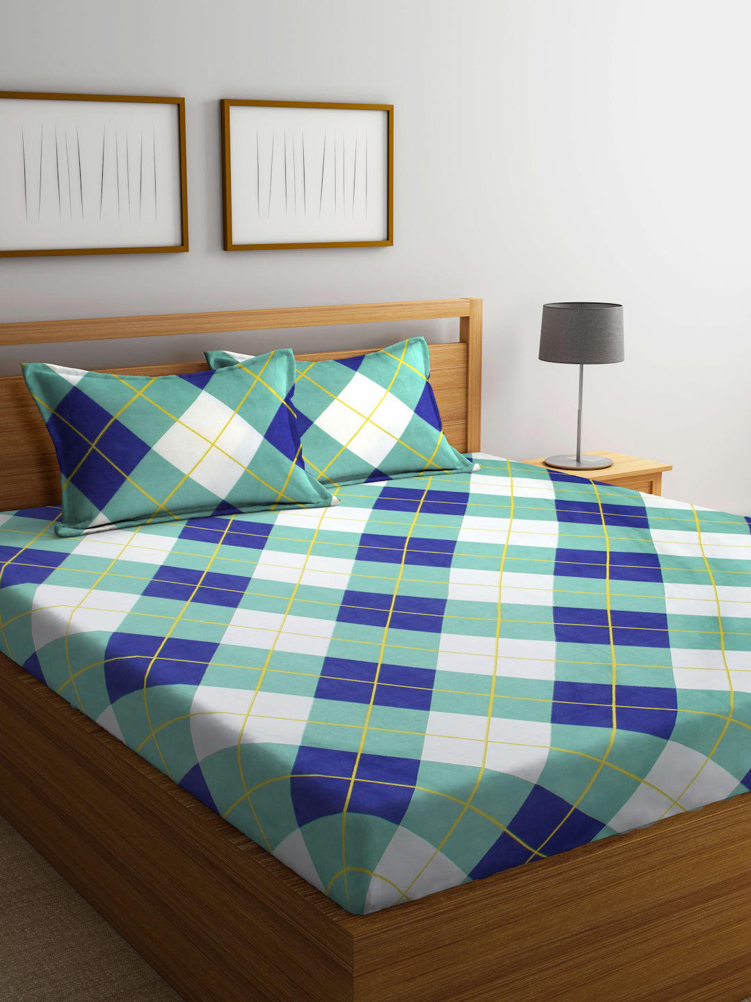 Arrabi Multi Geometric TC Cotton Blend King Size Bedsheet with 2 Pillow Covers (250 X 215 cm)