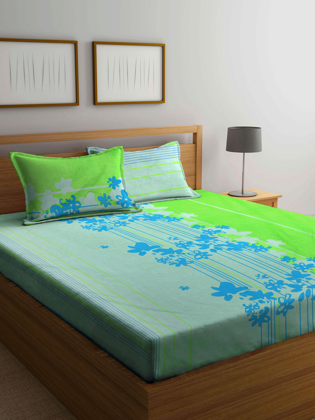 Arrabi Green Floral TC Cotton Blend Double King Size Bedsheet with 2 Pillow Covers (270 x 260 cm)