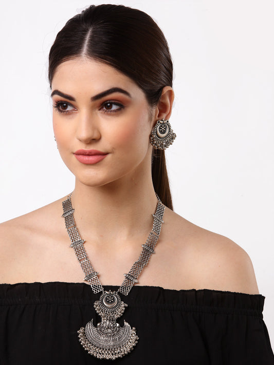 Arrabi  Metallic Meenakari Jewellery Set with 2 Earrings (30 cm)