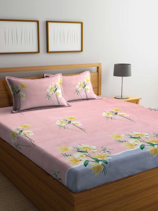 Arrabi Peach Floral TC Cotton Blend Super King Size Bedsheet with 2 Pillow Covers (270 X 260 cm)