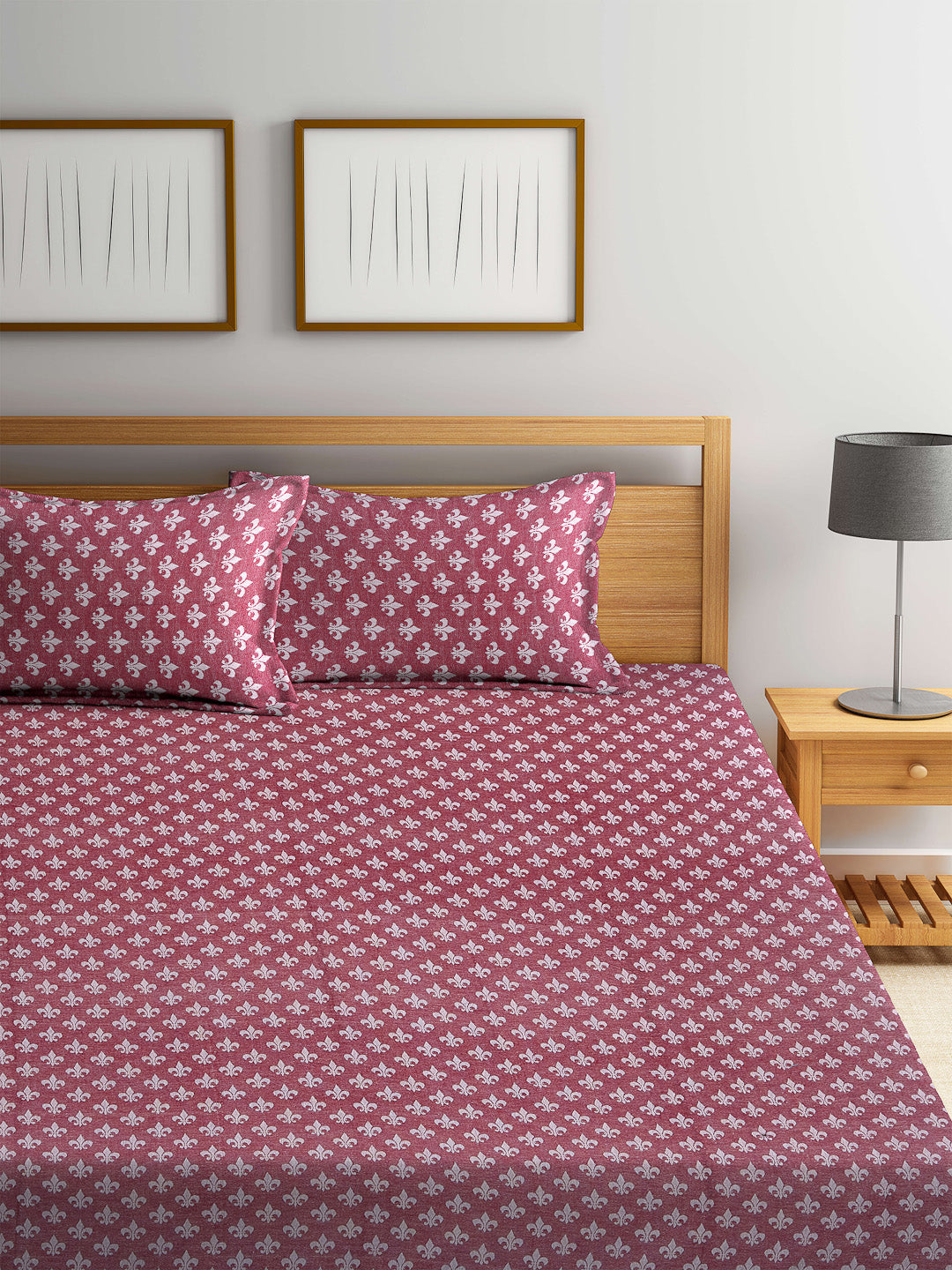 Arrabi Red Indian Handwoven Cotton Double Size Bedsheet with 2 Pillow Covers (260 x 230 cm)