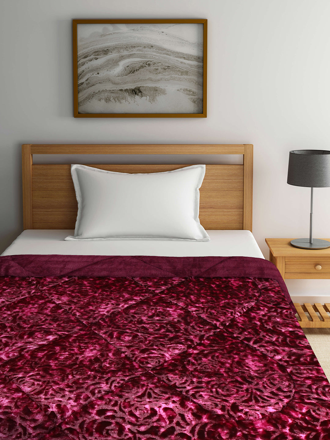 Arrabi Red Floral Polyester Full Size 1060 GSM Single Bed Quilt (210 x 150 cm)