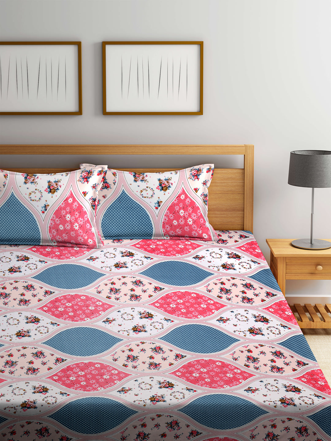 Arrabi Multi Graphics TC Cotton Blend Double Size Bedsheet with 2 Pillow Cover
