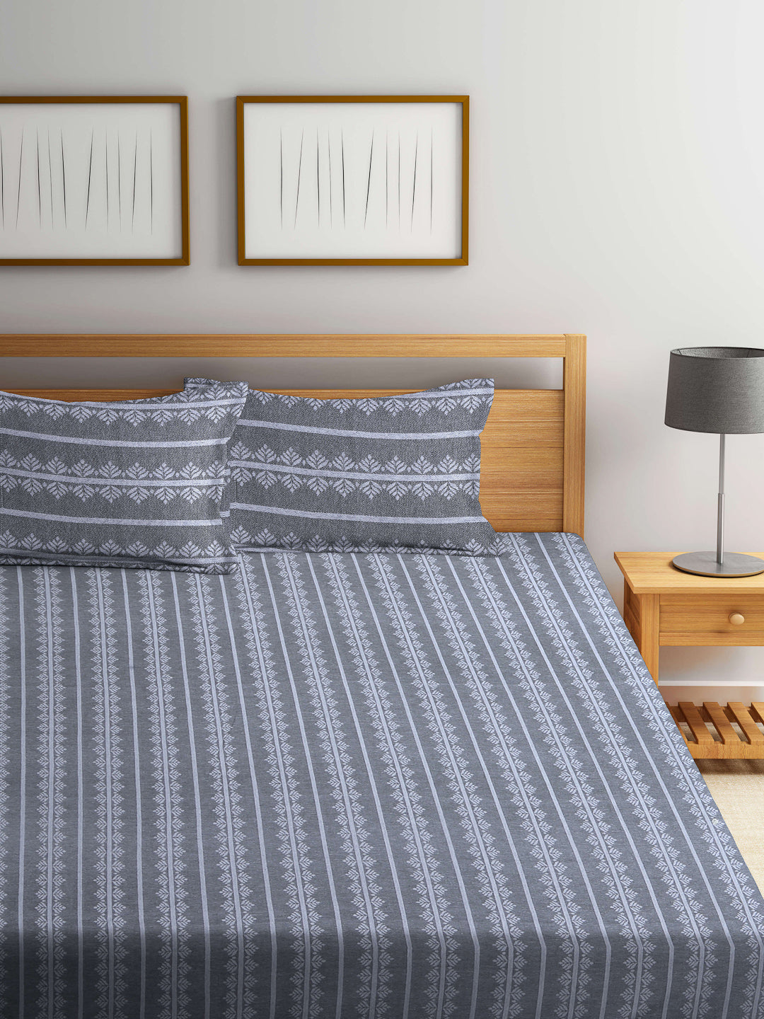 Arrabi Grey Leaf Handwoven Cotton Super King Size Bedsheet with 2 Pillow Covers (270 X 270 cm)