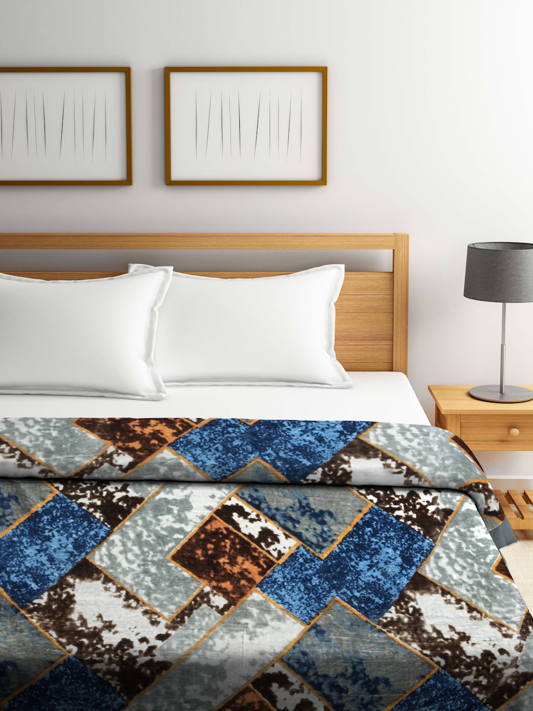 Arrabi Multi Geometric Wool Blend 950 GSM Full Size Double Bed Blanket (230 X 200 cm)