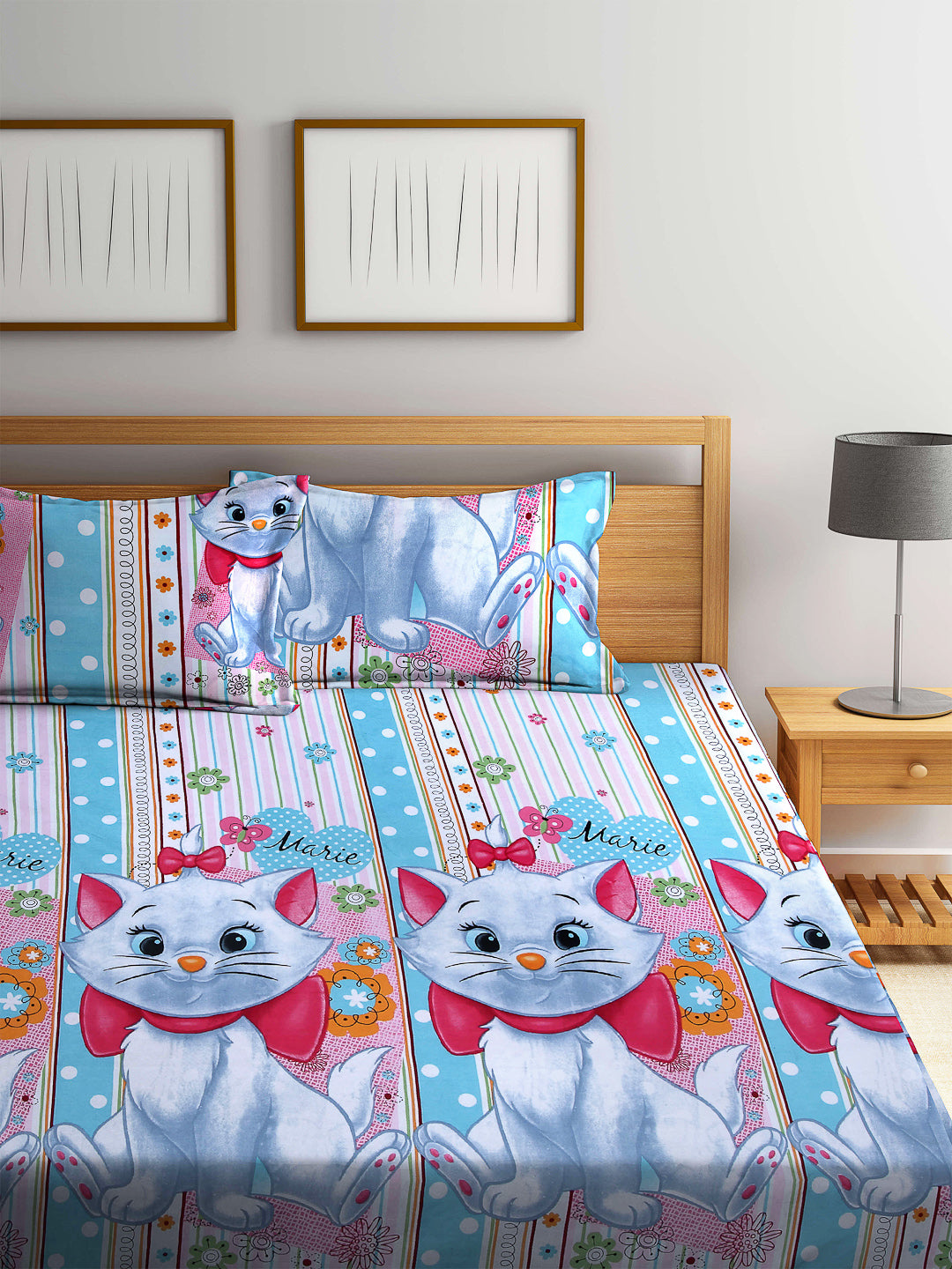 Arrabi Multi Cartoon TC Cotton Blend King Size Fitted Bedsheet with 2 Pillow Covers(250 X 215 Cm )