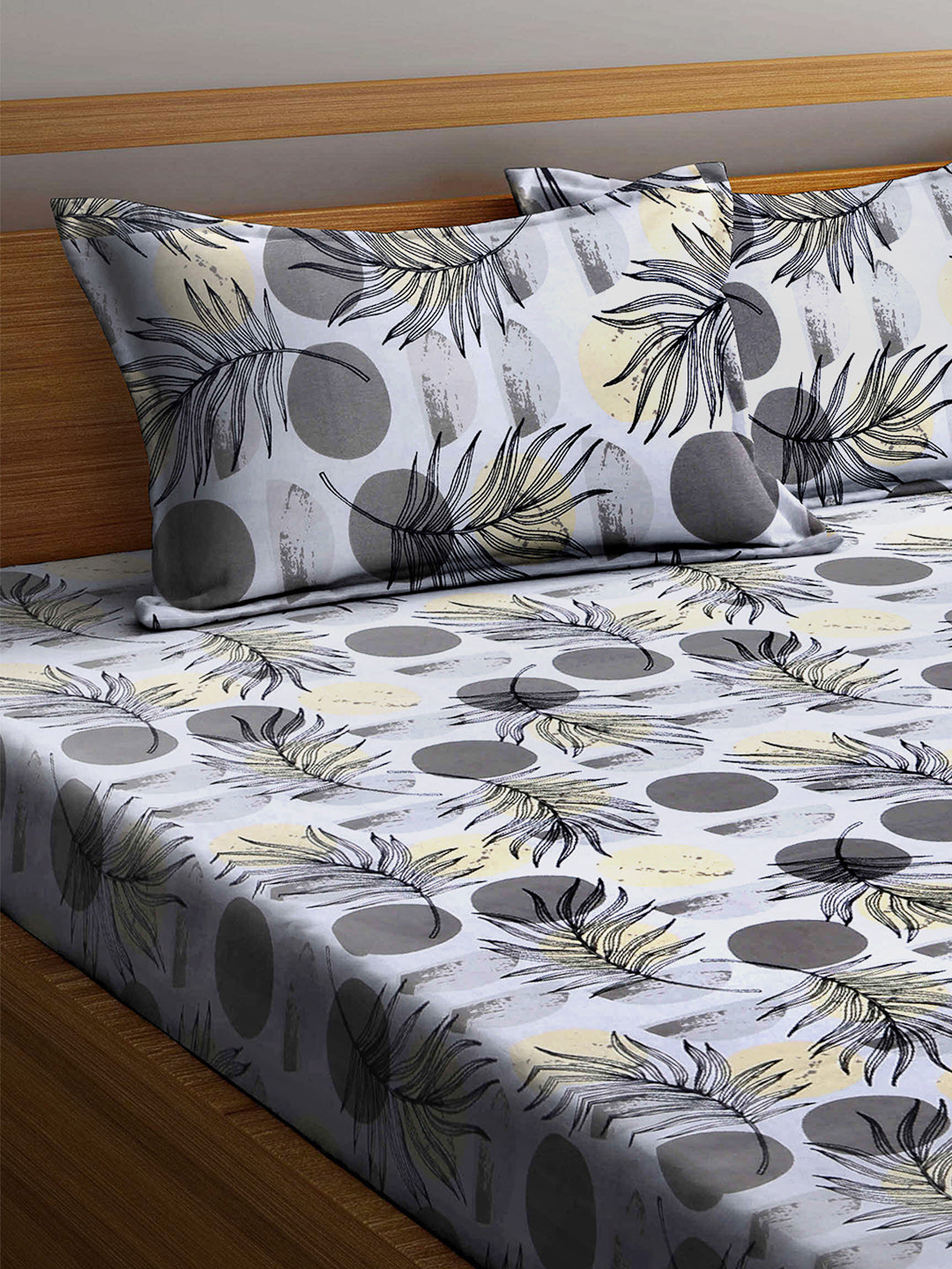 Arrabi Grey Floral 100% Cotton King Size Double Bedsheet with 2 Pillow Covers (250 X 215 cm)