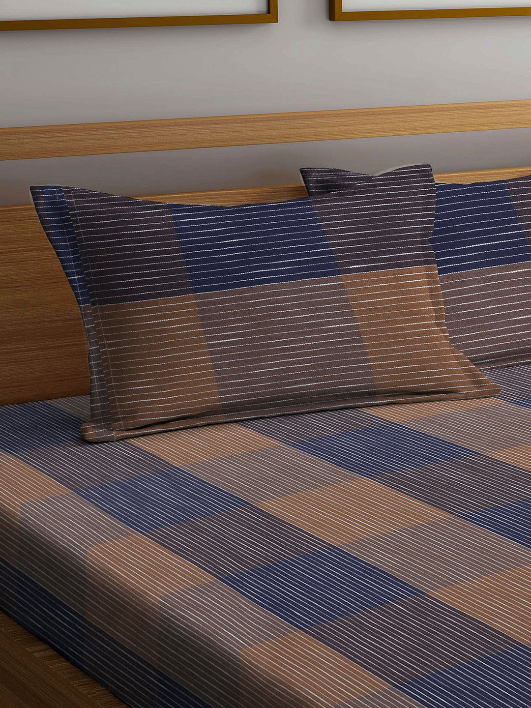 Arrabi Multi Checks Handwoven Cotton Super King Size Bedsheet with 2 Pillow Covers (270 X 260 cm)