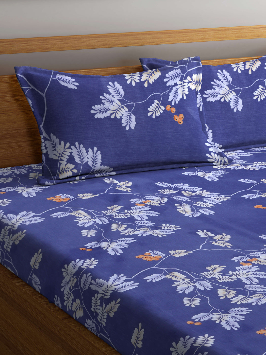 Arrabi Grey Leaf TC Cotton Blend Super King Size Bedsheet with 2 Pillow Covers (270 X 260 cm)
