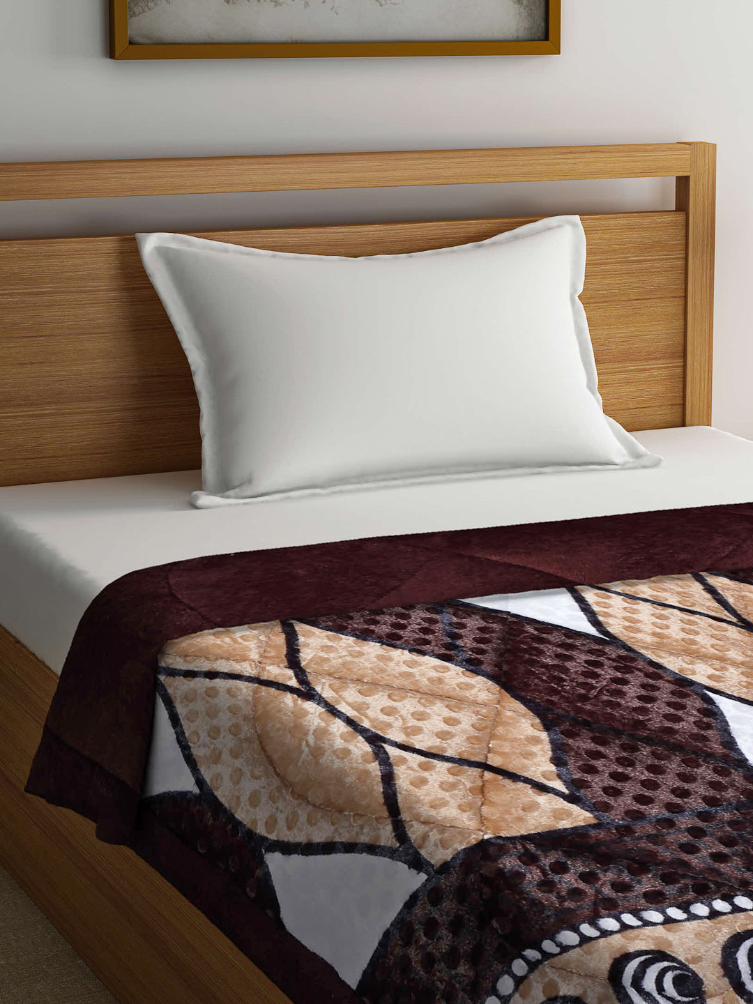 Arrabi Brown Geometric Polyester Full Size 1060 GSM Single Bed Quilt (210 x 150 cm)