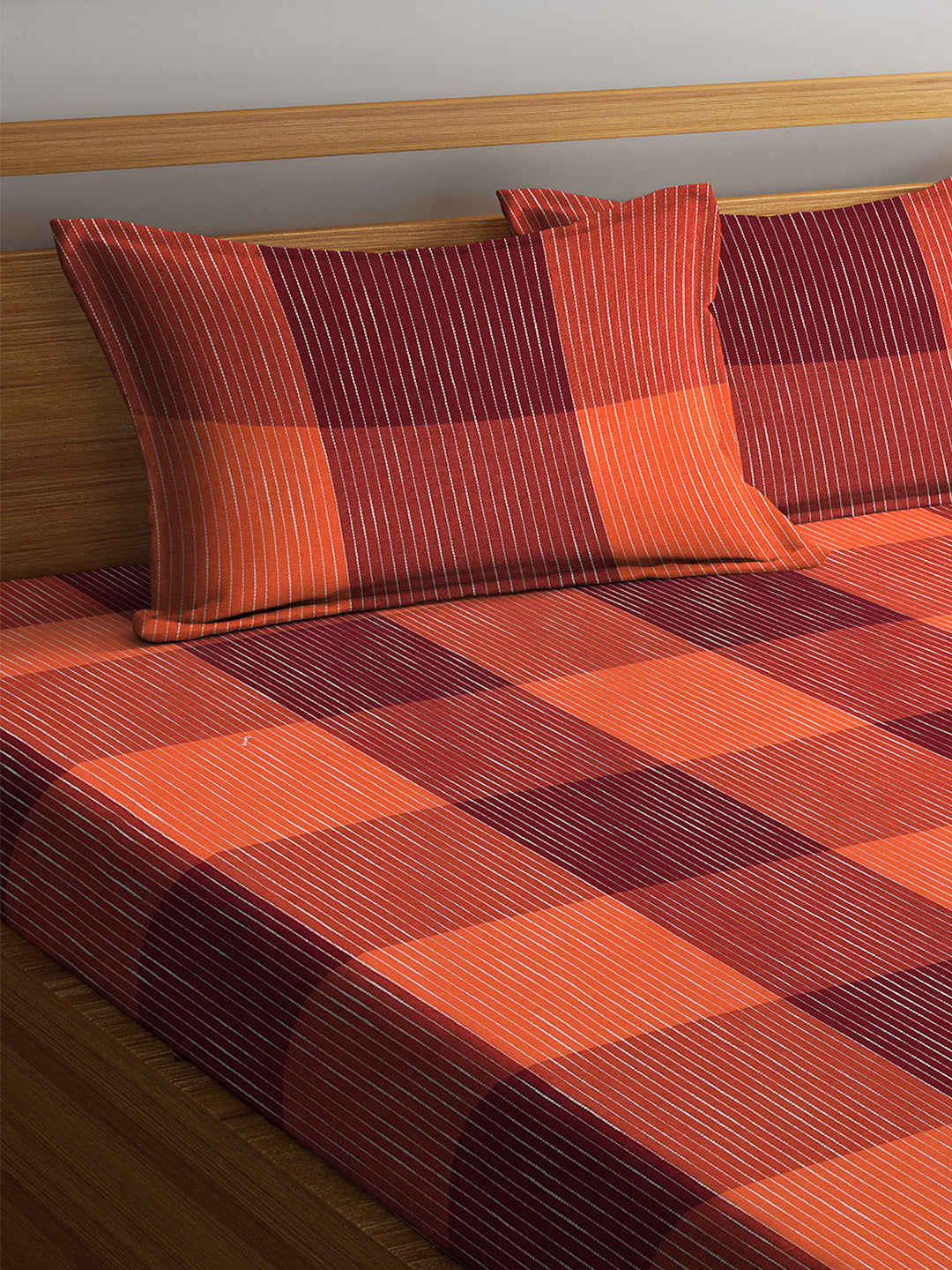 Arrabi Red Check Handwoven Cotton Double King Size Bedsheet with 2 Pillow Covers (260 x 260 cm)