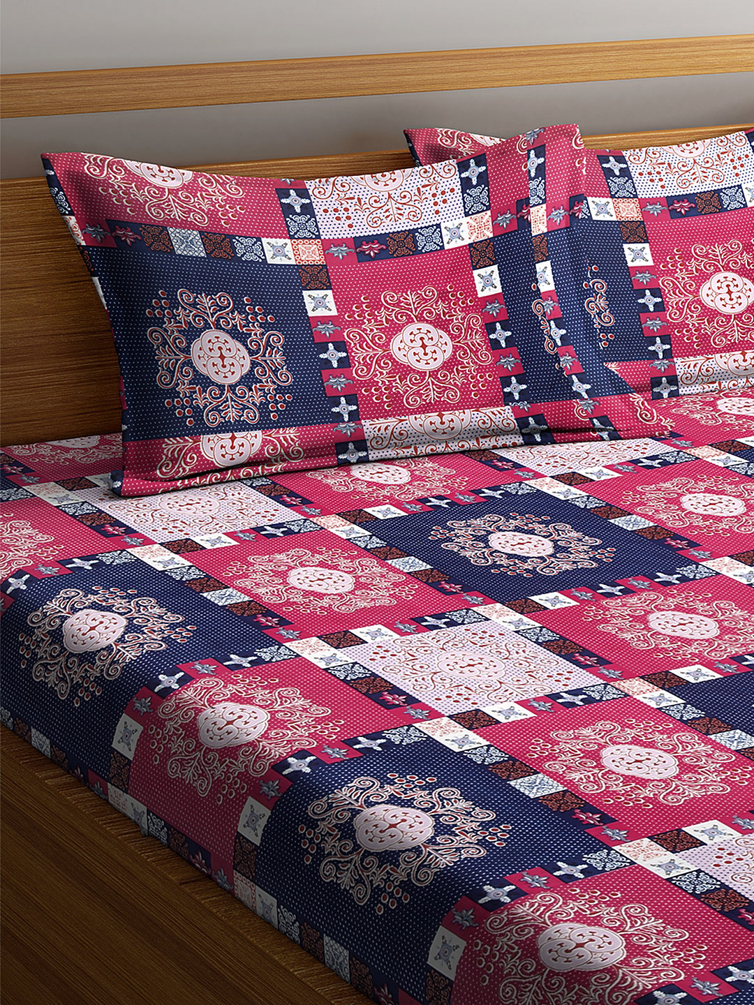 Arrabi Multi Indian TC Cotton Blend King Size Bedsheet with 2 Pillow Covers (250 X 215 cm)