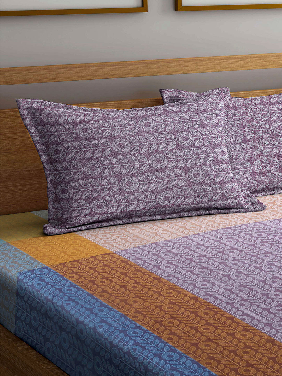 Arrabi Multi Floral Handwoven Cotton Super King Size Bedsheet with 2 Pillow Covers (265 X 265 cm)